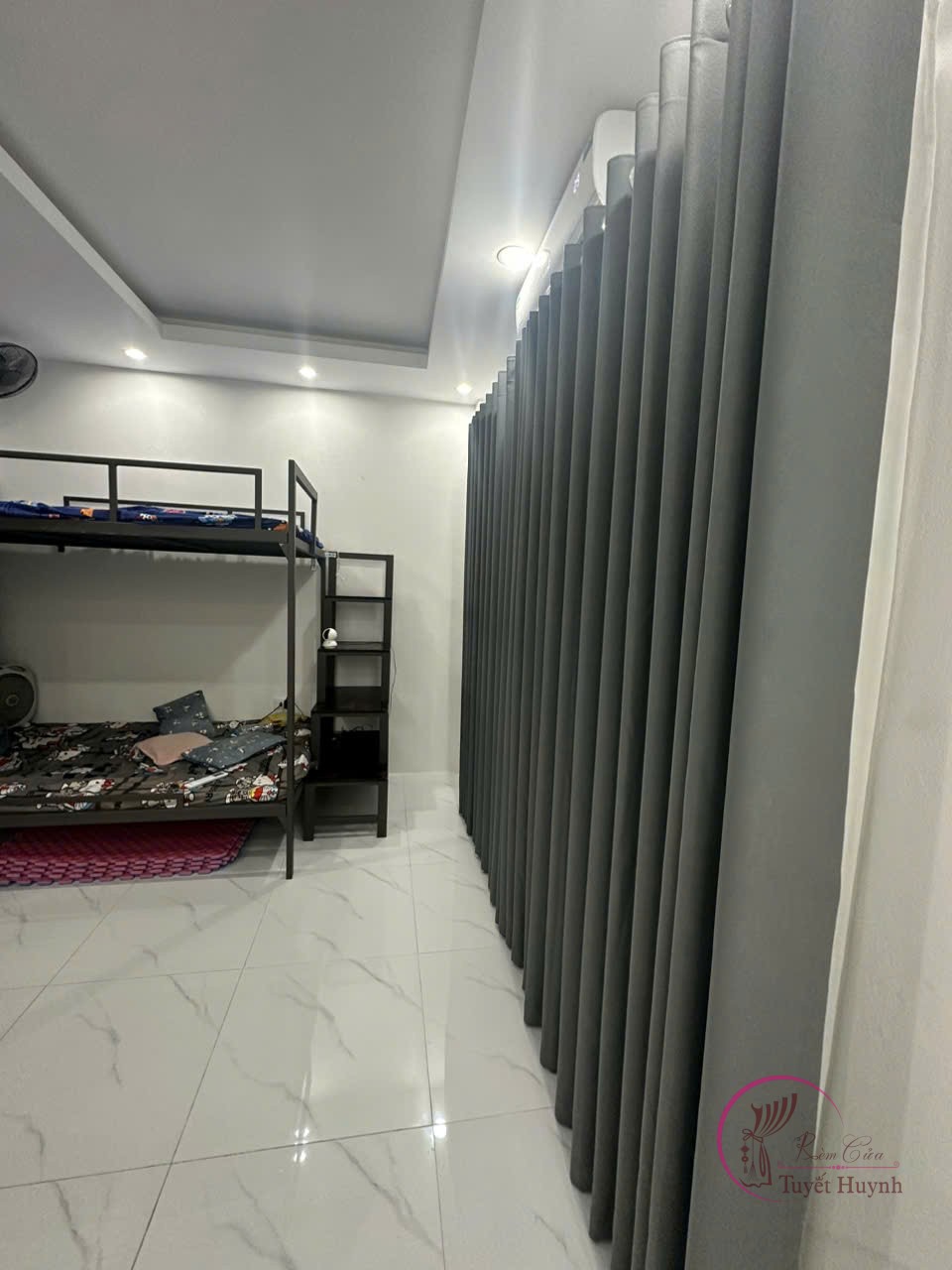 rèm vải cửa sổ