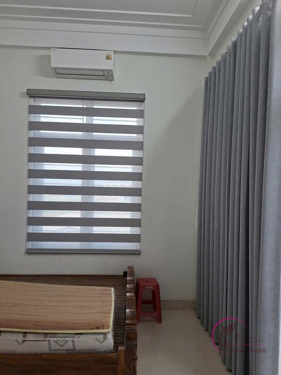 Rèm cầu vồng Modero TH2-121 - Hình ảnh 9