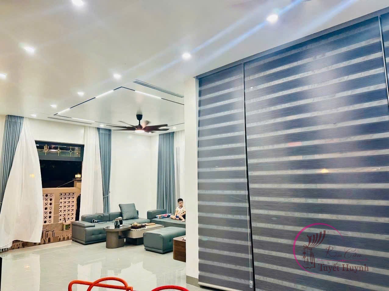 Rèm cầu vồng Modero TH2-121 - Hình ảnh 11