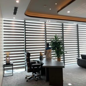 rèm cầu vồng Modero