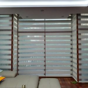 rèm cầu vồng Modero