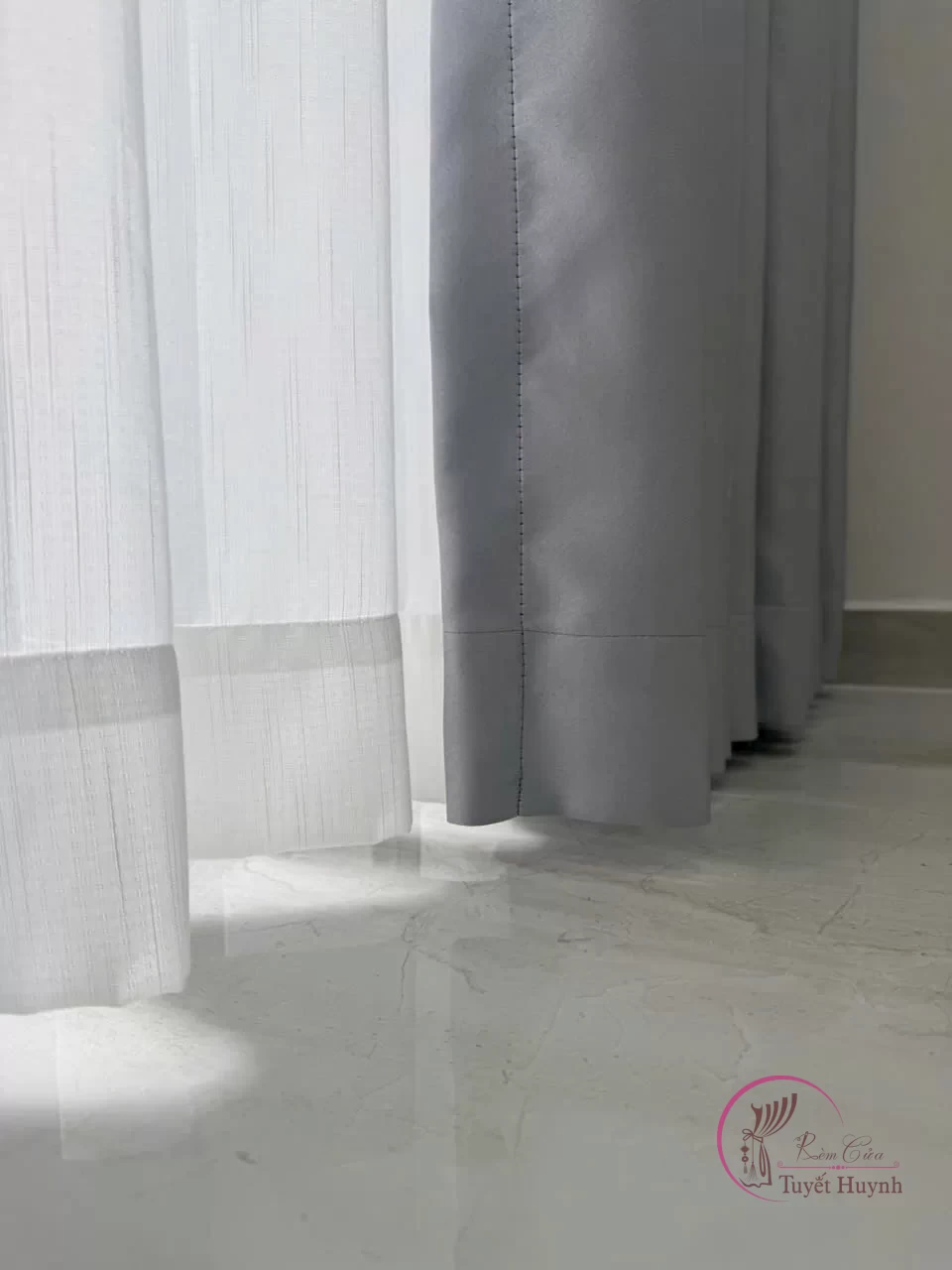 Rèm vải giá rẻ màu ghi trung tính - Hình ảnh 2