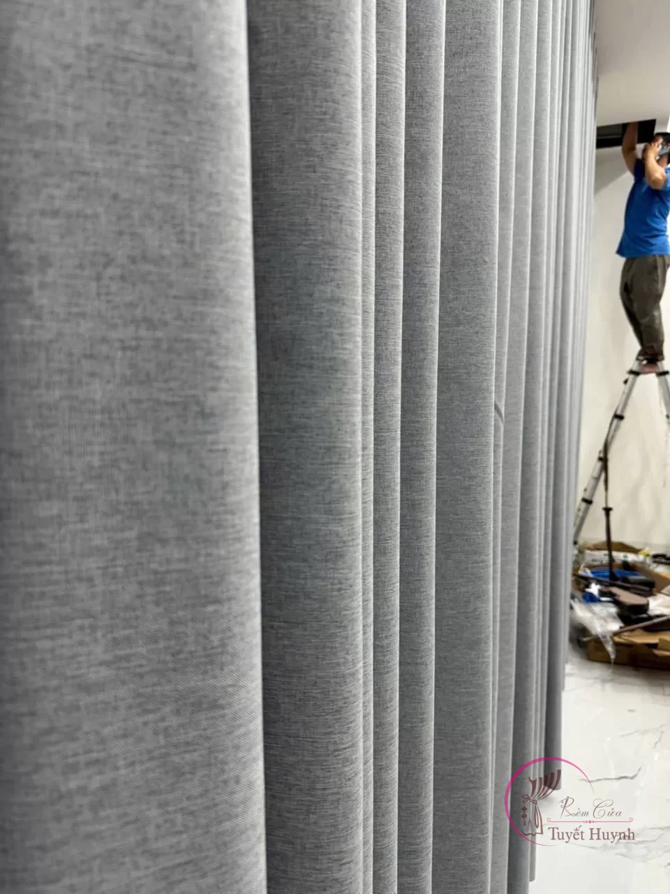 Rèm vải giá rẻ màu ghi sáng - Hình ảnh 8